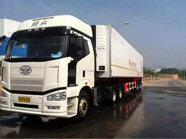 半掛冷藏車